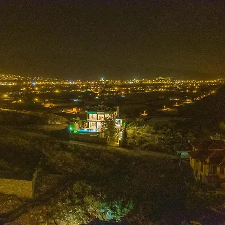 Vilă Sessiz,sakin, Huzurlu Jakuzi Ve Saunali Deniz,doga Manzarali Muestakil *