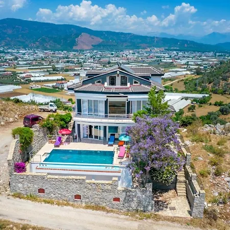 Sessiz,sakin, Huzurlu Jakuzi Ve Saunali Deniz,doga Manzarali Muestakil Fethiye