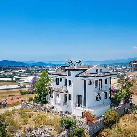 Sessiz,sakin, Huzurlu Jakuzi Ve Saunali Deniz,doga Manzarali Muestakil Vilă Fethiye