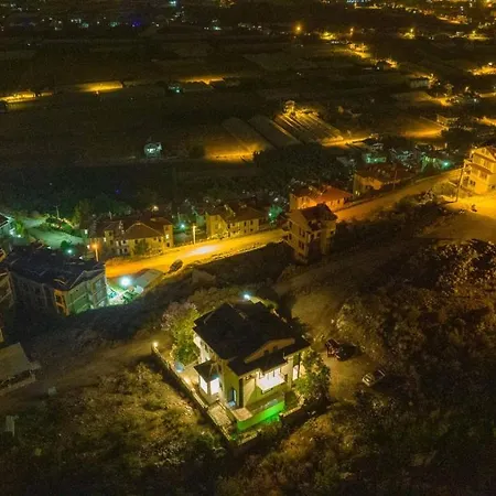 Sessiz,sakin, Huzurlu Jakuzi Ve Saunali Deniz,doga Manzarali Muestakil Vilă Fethiye